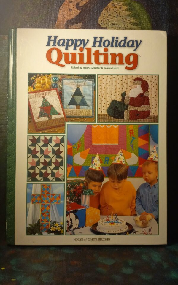 Book Happy Holiday Quilting