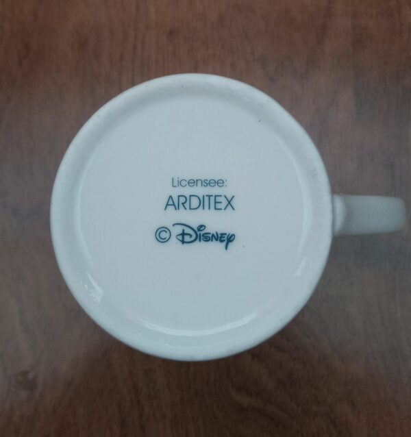 Minnie & Mickey Eating Mug - Image 2