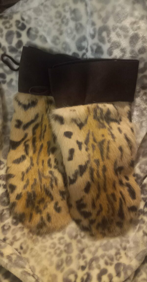 Rabbit Fur and Suede  Mittens - Image 4