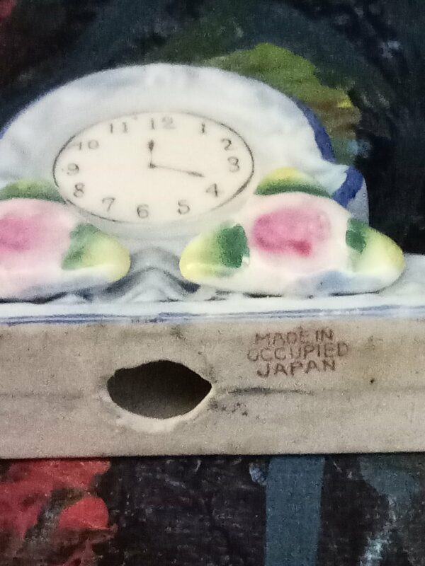 Clock Figurine - Image 4
